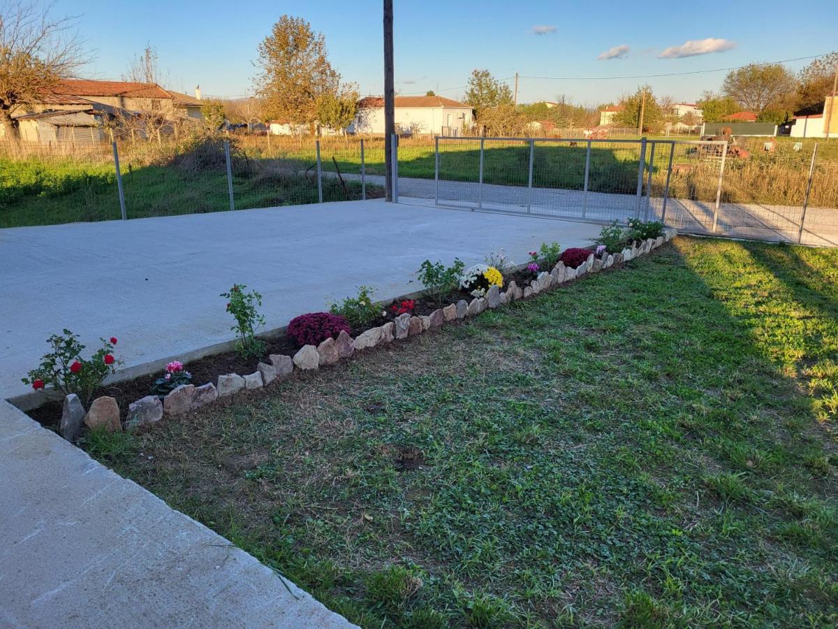 Countryside Apartments First Floor Trikala  Exterior foto
